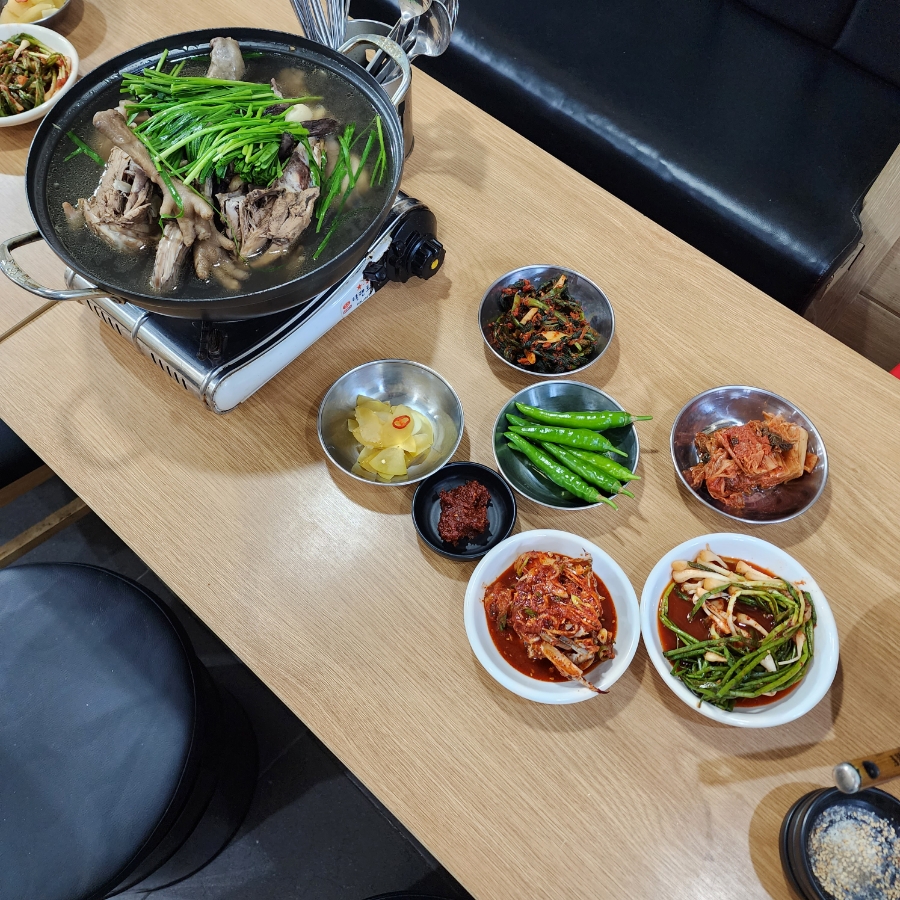 술과 담소 이미지