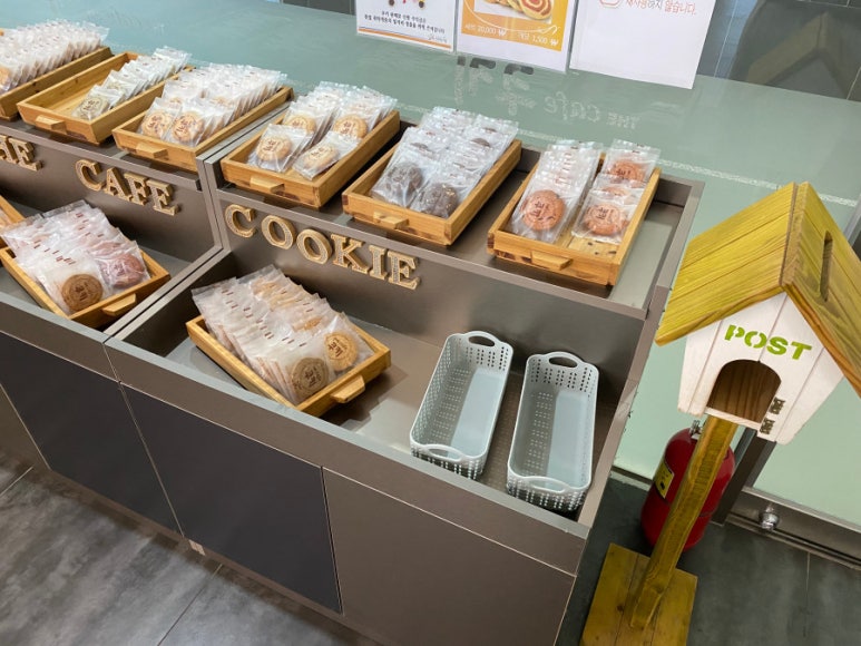 더맛있는카페 이미지