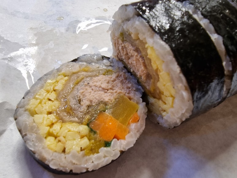 마녀김밥 이미지