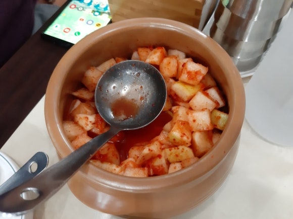 김명자굴국밥 이미지