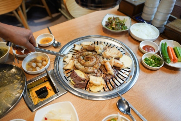 자갈치양곱창 이미지