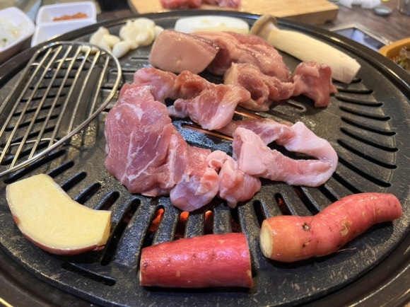 걸포숯불주먹고기 이미지