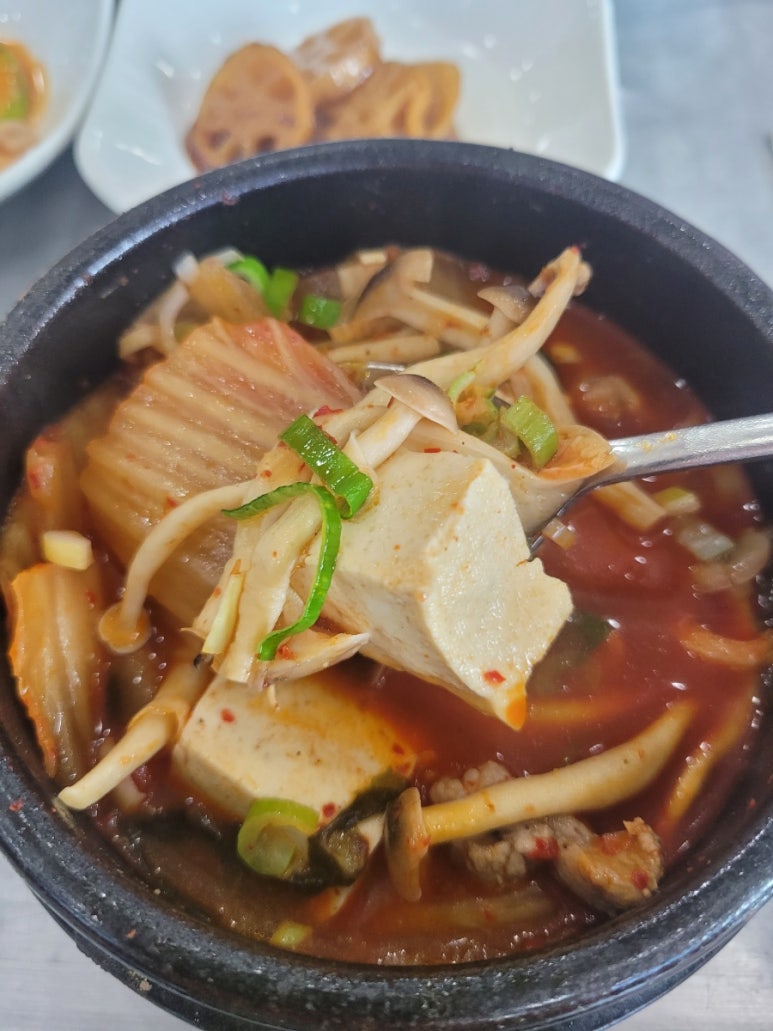 엄니밥상 이미지