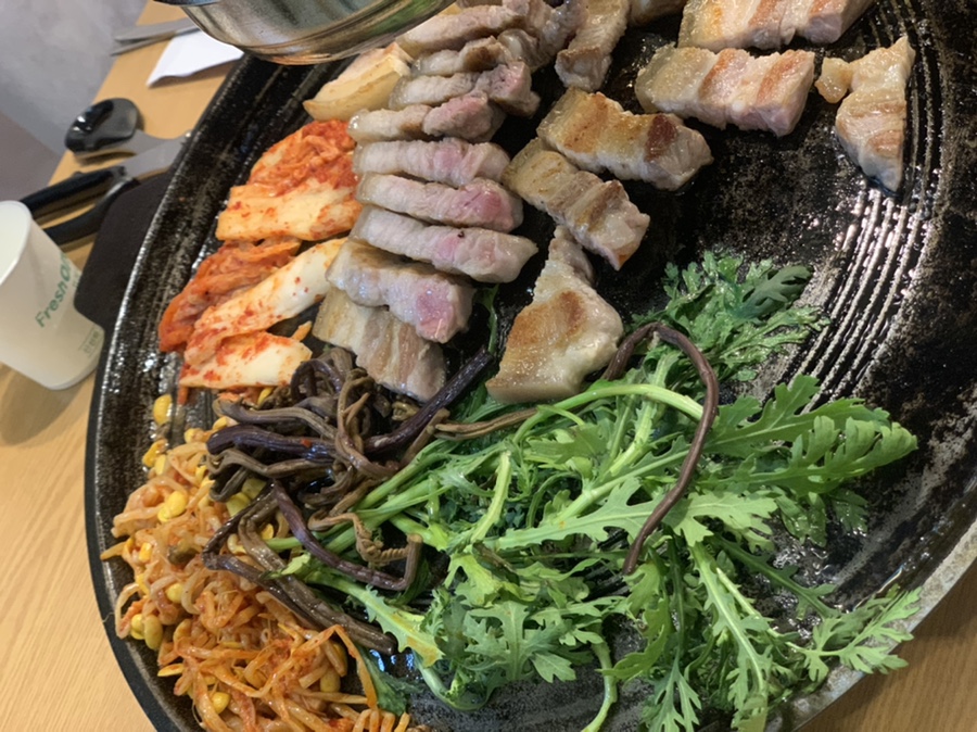 솥뚜껑삼겹살공원 이미지