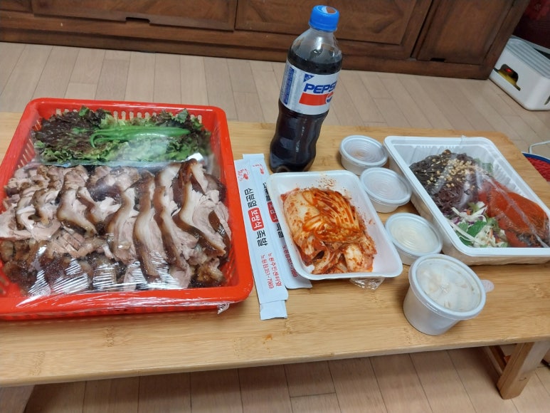 빨간족발 이미지