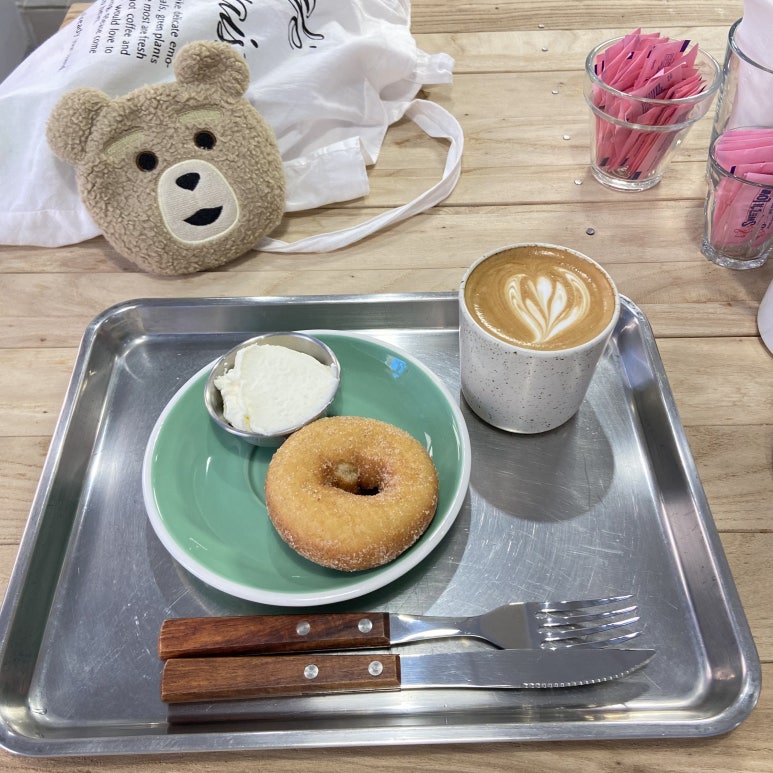퀸즈베리도넛하우스(Queensberry Donut House) 이미지