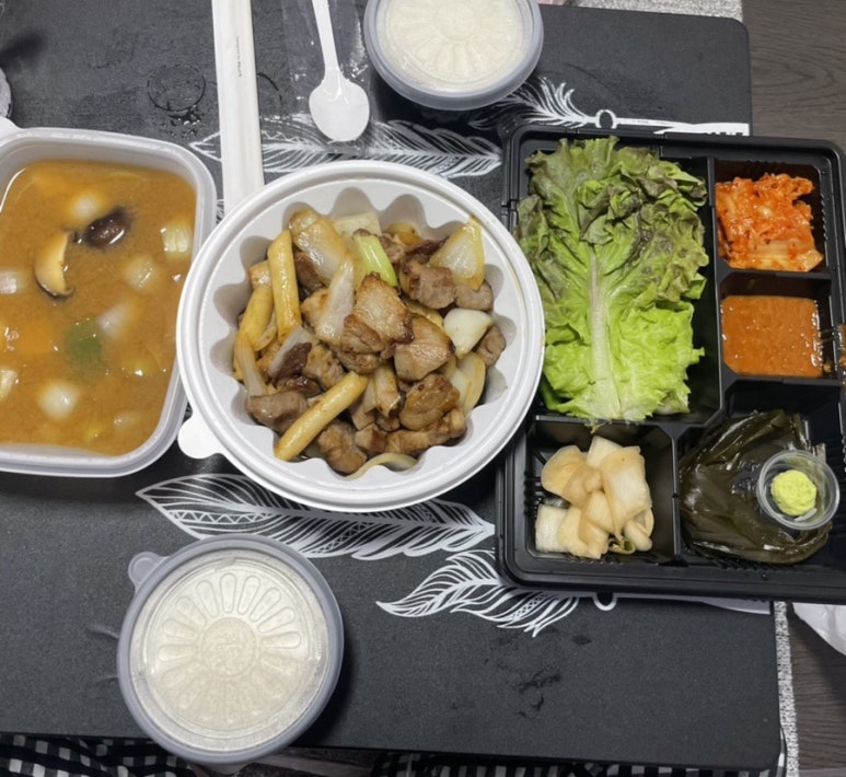 명호종의 고기만 이미지