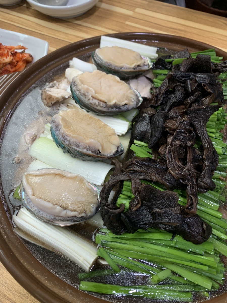 누리능이백숙 이미지