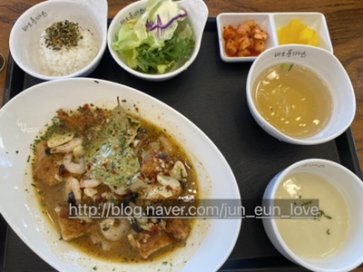 바오돈까스 이미지
