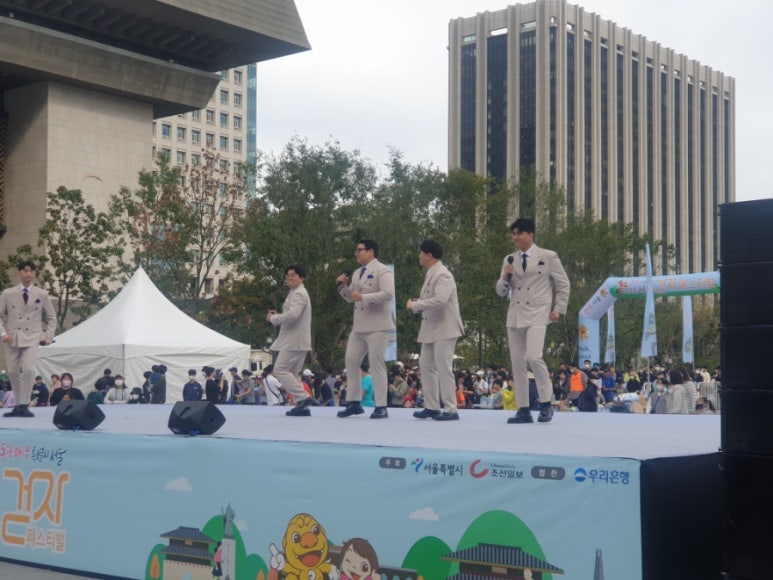 젠틀맨노래광장 이미지