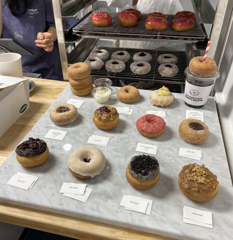 퀸즈베리도넛하우스(Queensberry Donut House) 이미지