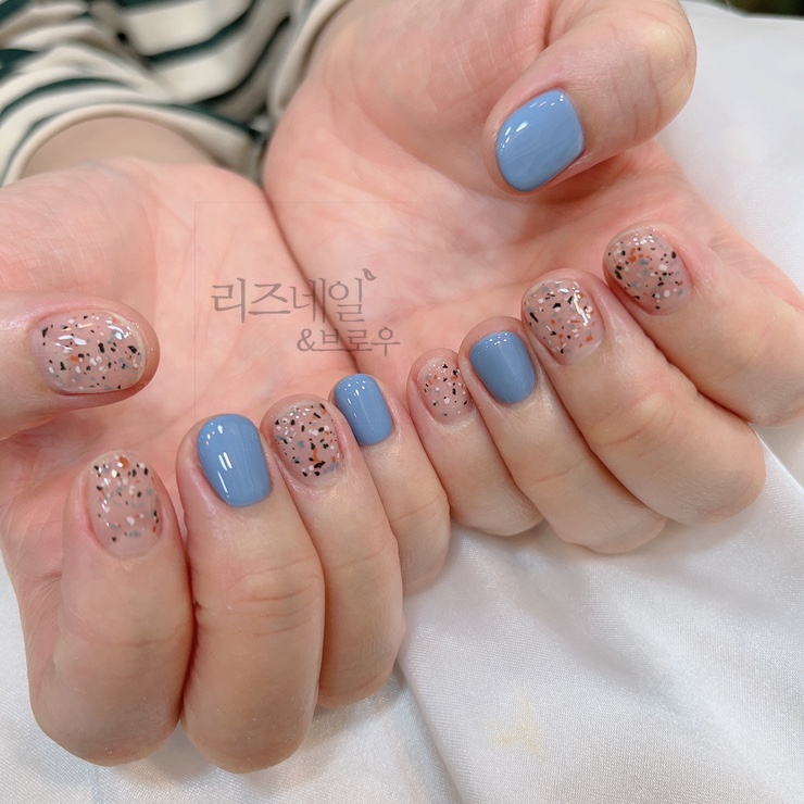 브로우리즈 이미지