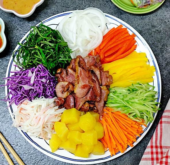 오늘도빛나는테이블 이미지