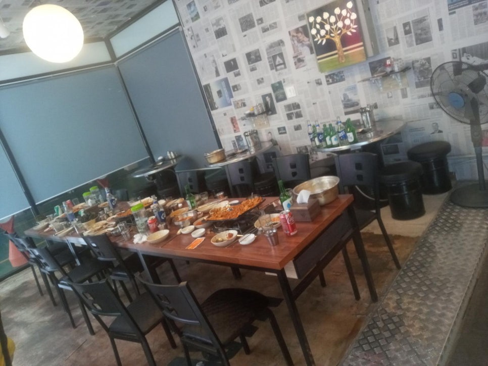 뚠뚠돼지김치찌개 이미지