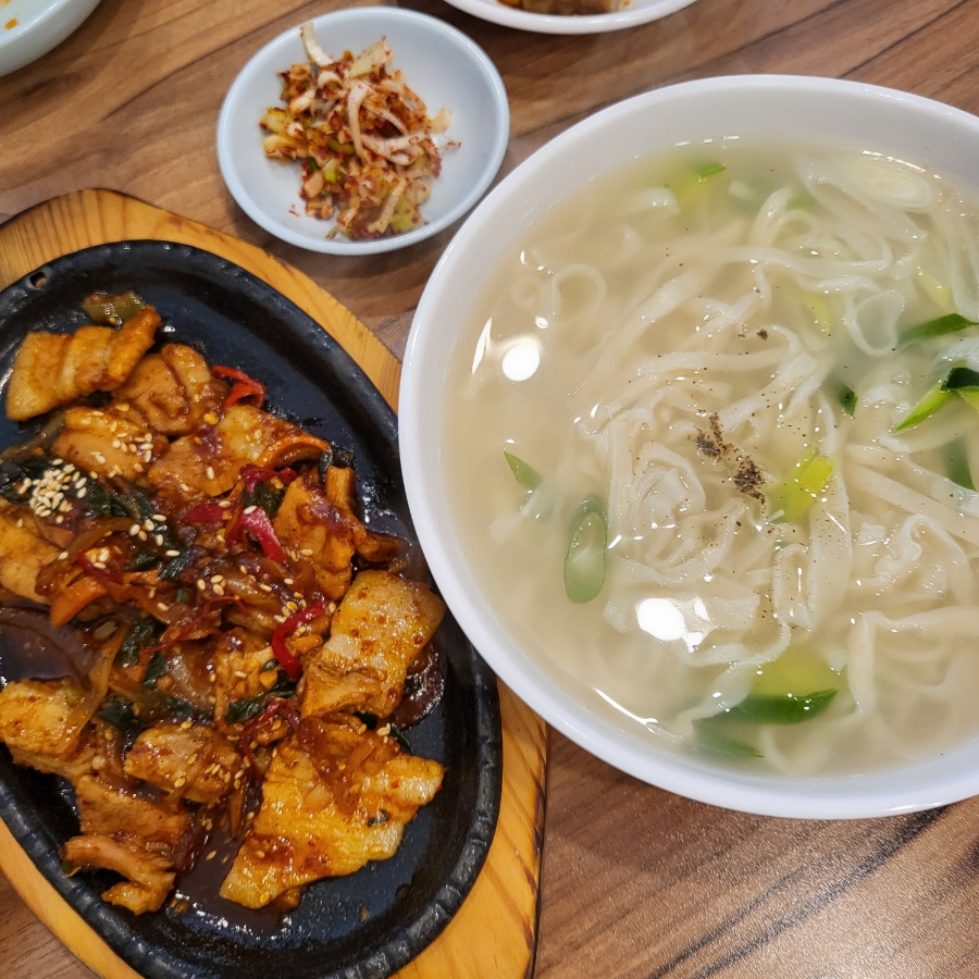 엄마큰손백반 이미지