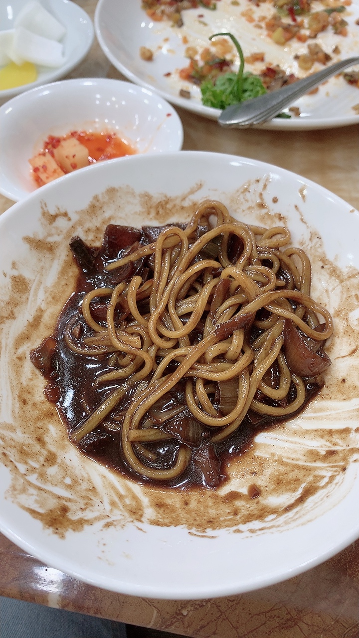 인화짜장 이미지