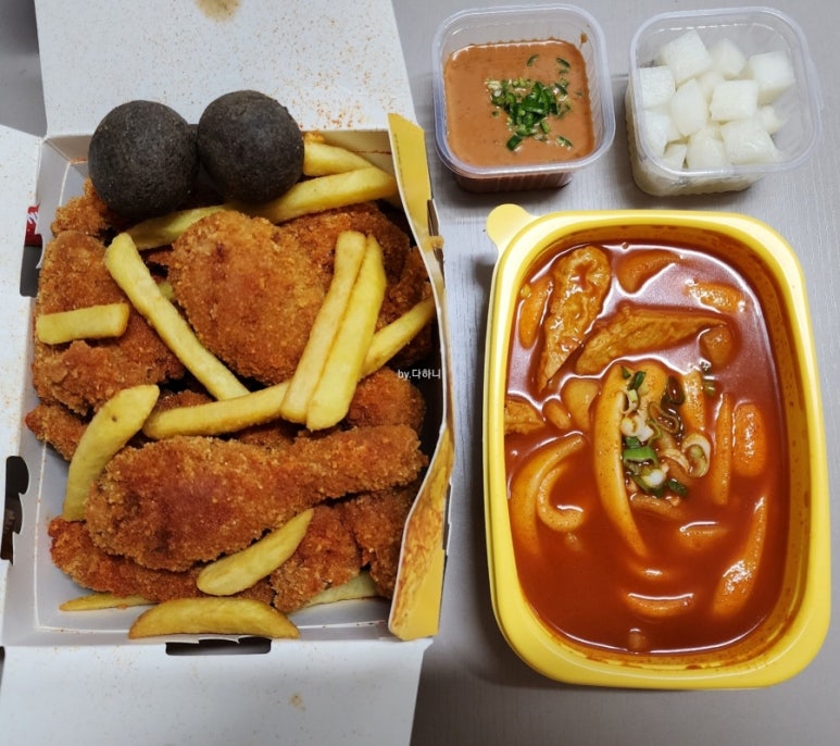 치킨플러스구미형곡점 이미지