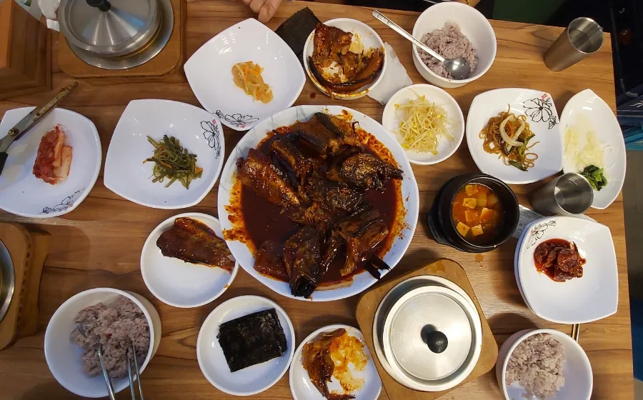 명자네제육쭈꾸미쌈밥 이미지