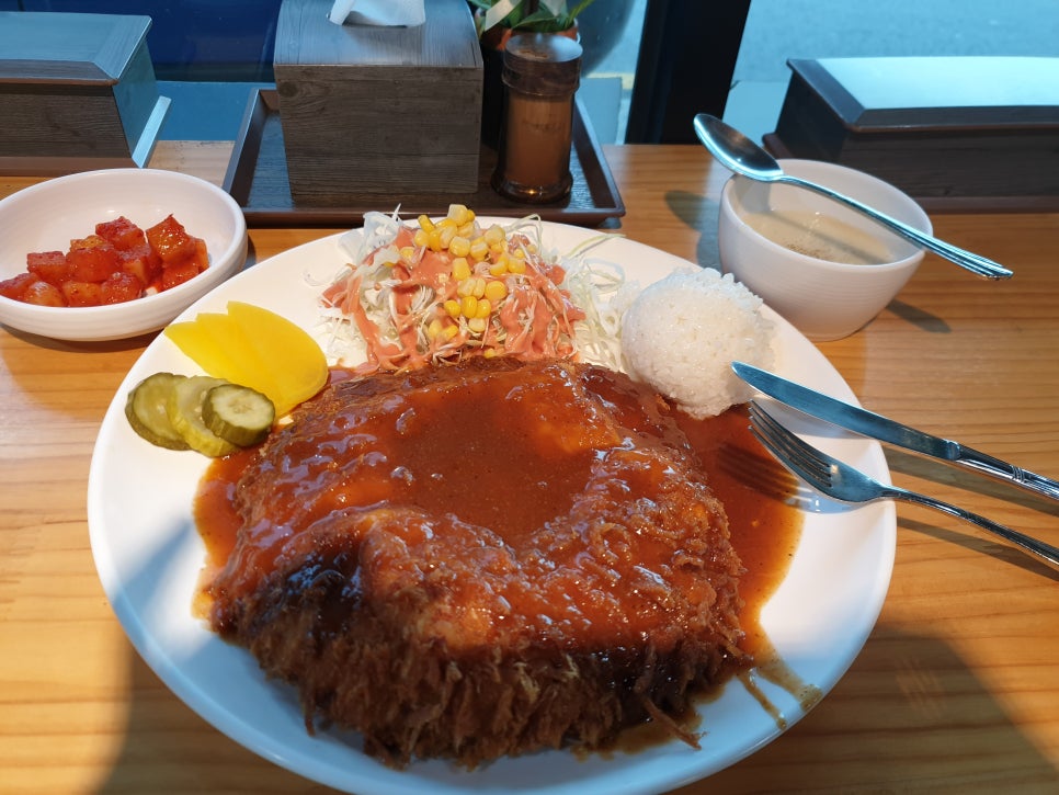 명가돈까스카페 이미지