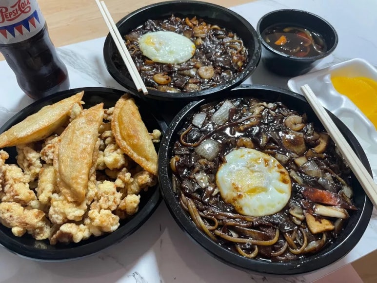 태극반점 이미지