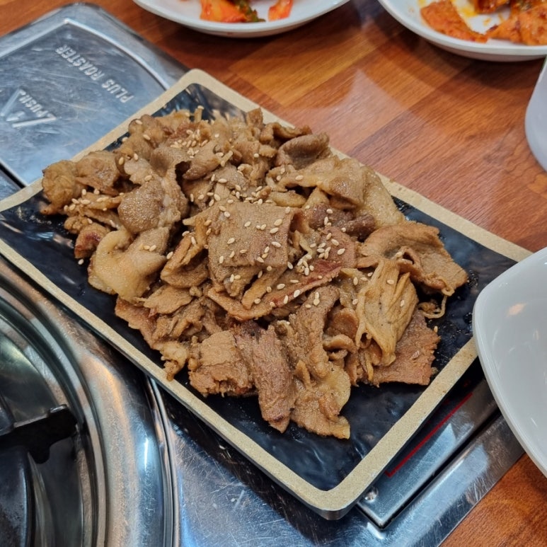 공릉동숯불고기백반 이미지