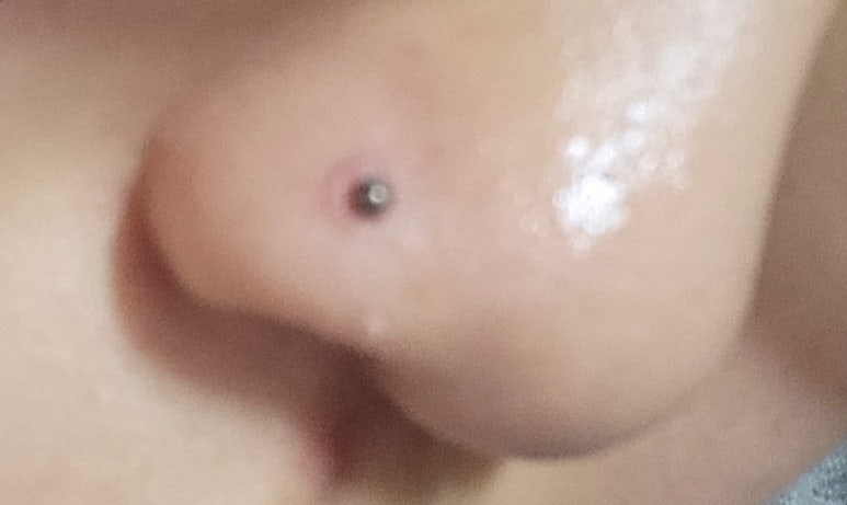 1st피어싱 이미지