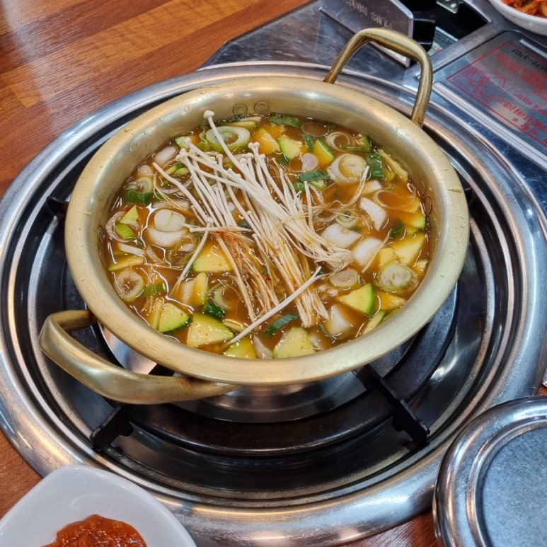 공릉동숯불고기백반 이미지