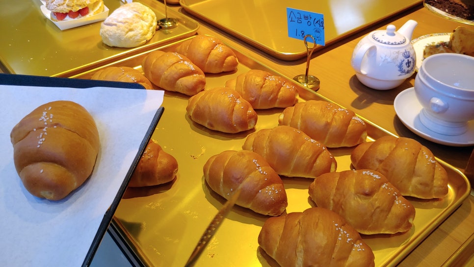 찰리베이커리 이미지