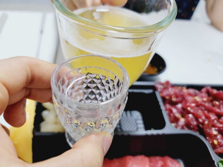 육회한밤 이미지