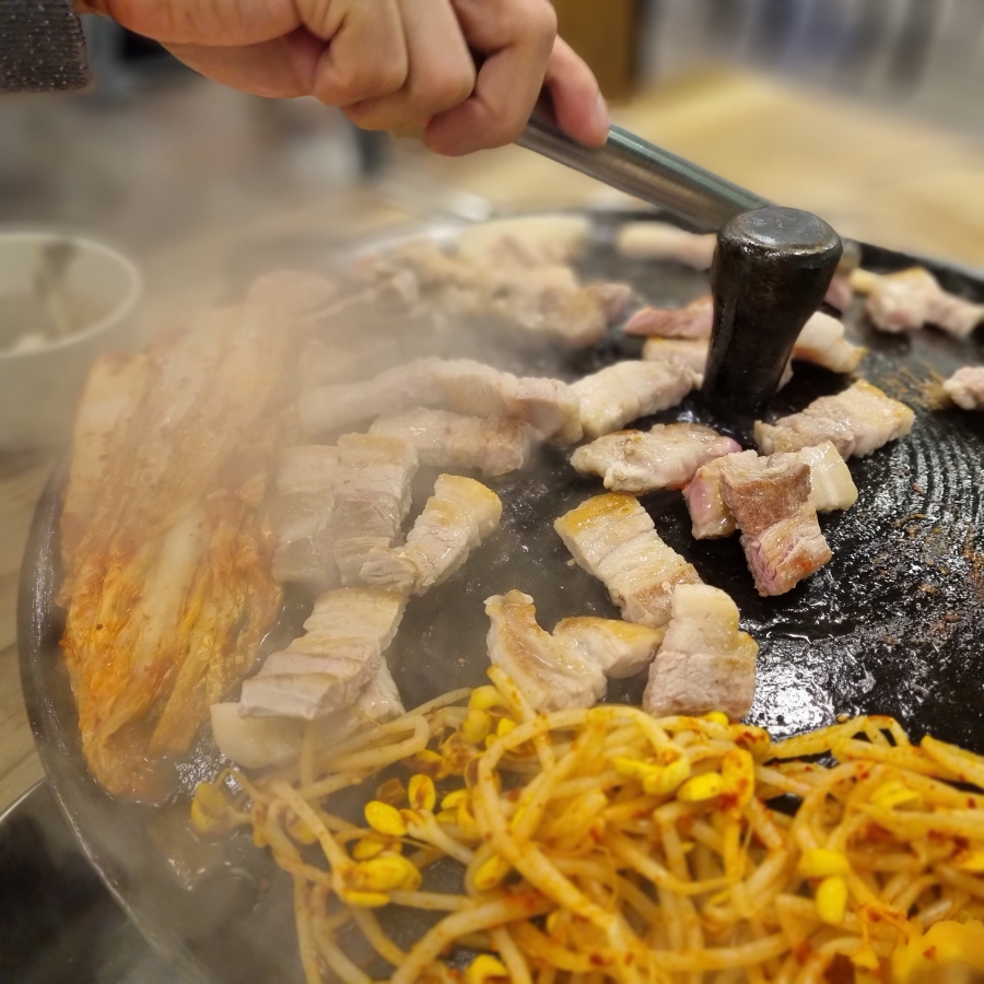 미소가솥뚜껑생삼겹살 이미지