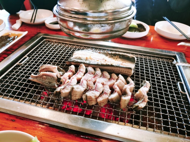 힘센풍천민물장어직판장 이미지