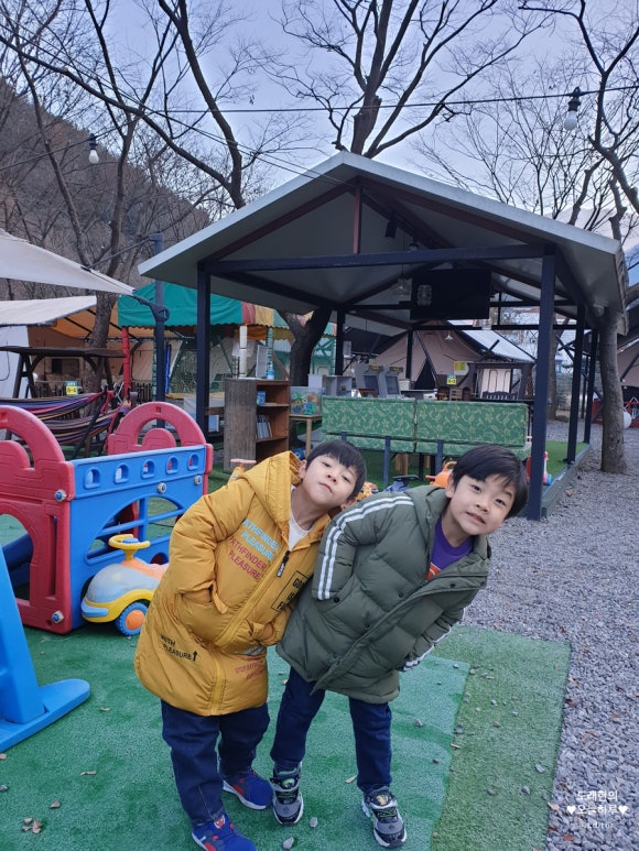황정민글램핑 이미지