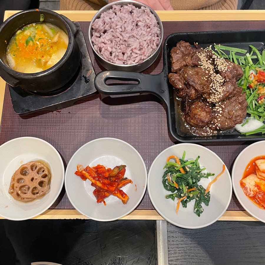 그릴에이치코리안레스토랑 이미지