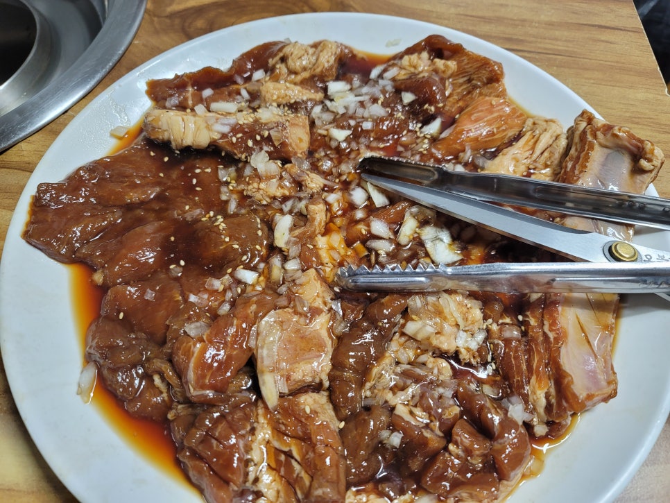 용현 숯불갈비 이미지
