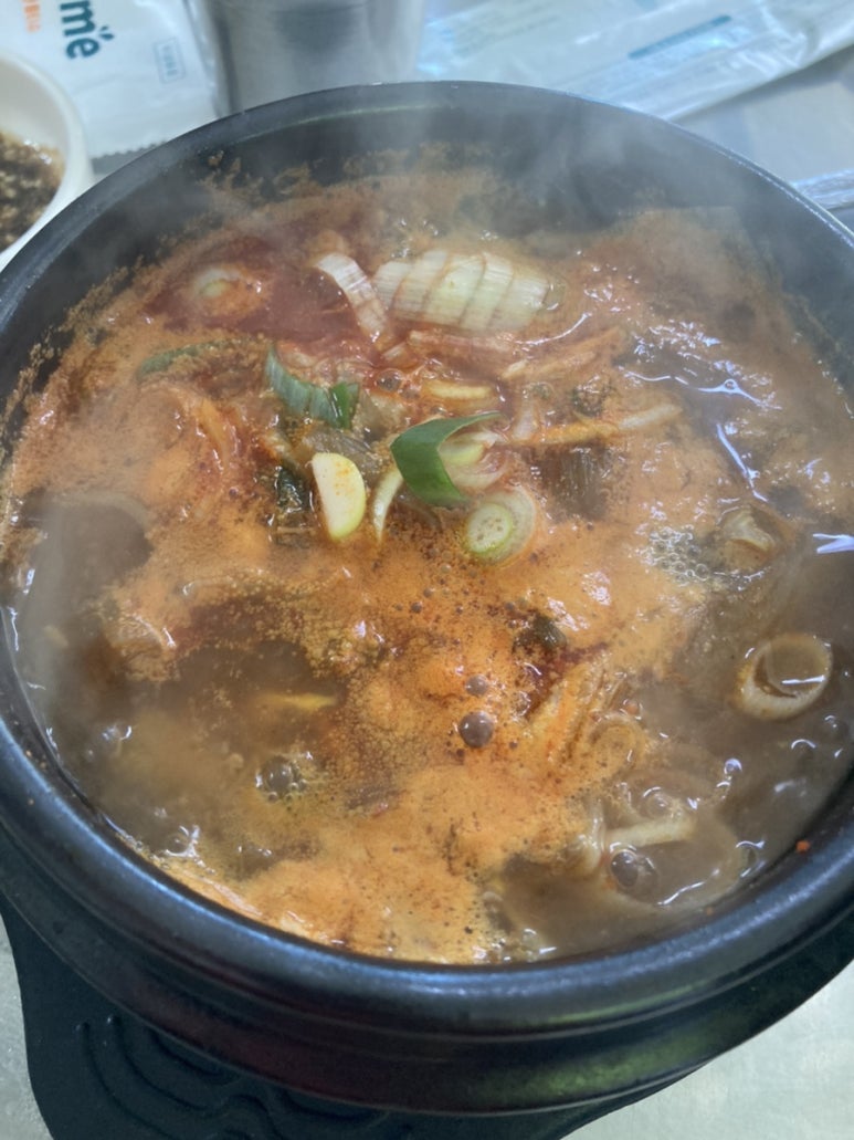 퀸즈비뒷고기 이미지
