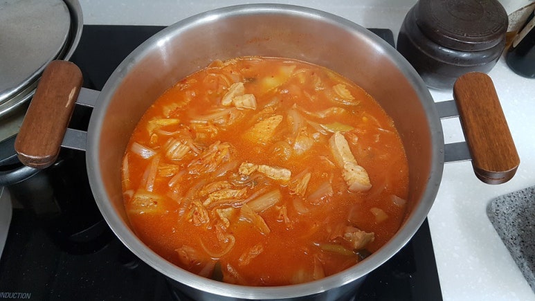 김치두루치기 이미지