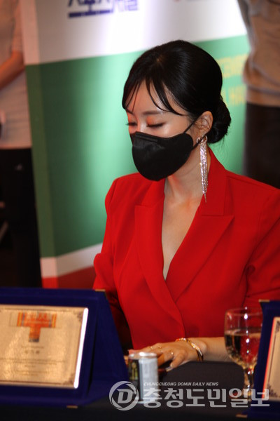 슈가비 이미지