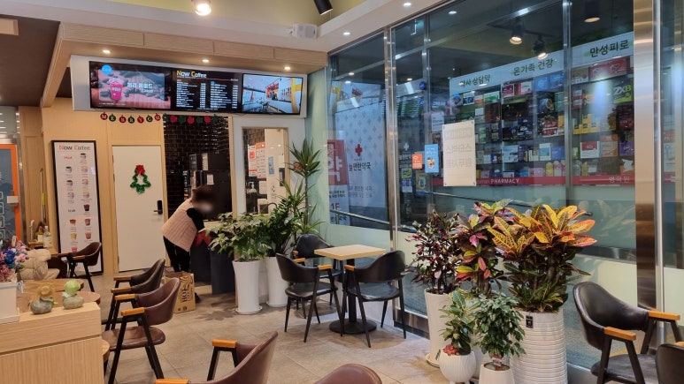 나우커피화성남양점 이미지