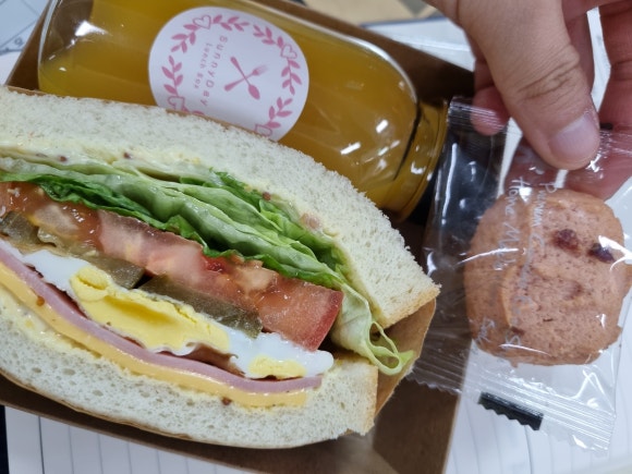 써니데이런치박스 이미지