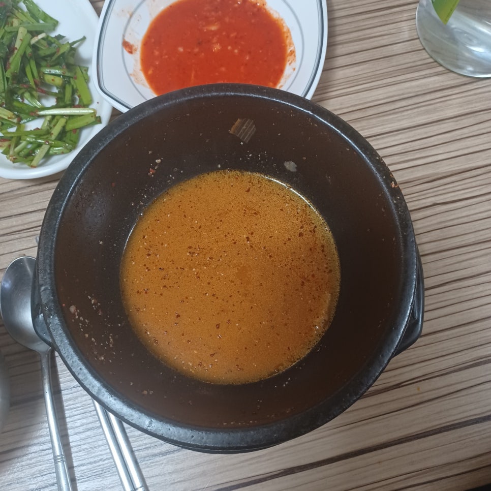 다돈왕족발 이미지