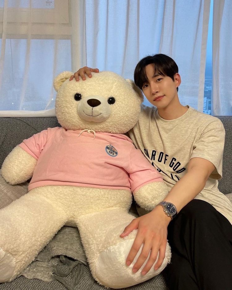 투엔티 이미지