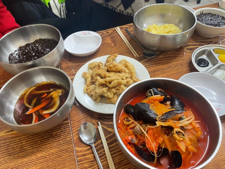 태산반점 이미지