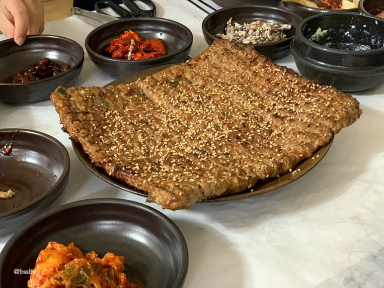 민속잔치집 대표 사진
