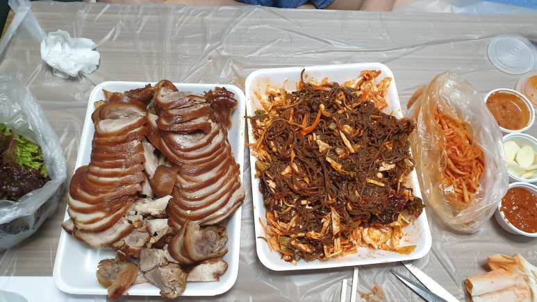 두식이네왕족발 이미지