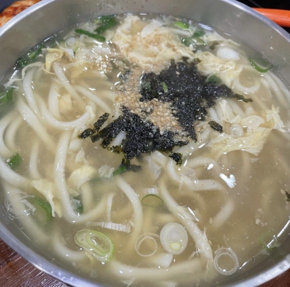 얼큰이칼국수와쭈꾸미 이미지