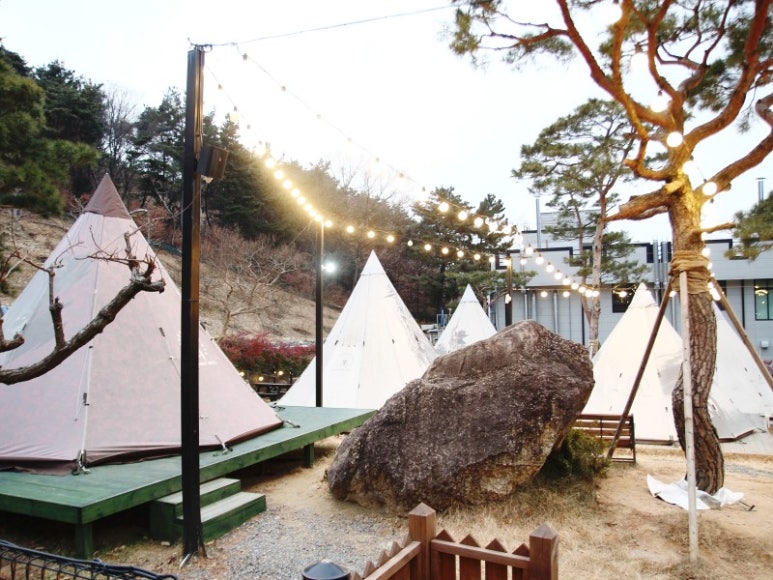 산으로간캠프 이미지