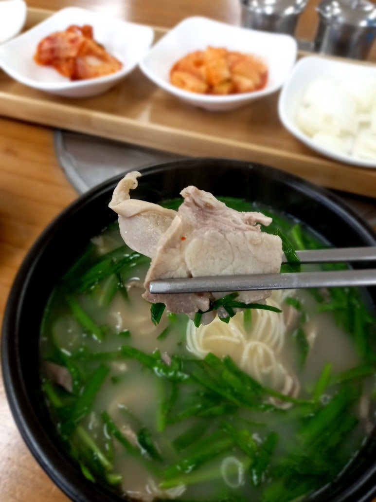 오봉산가마솥돼지국밥 이미지