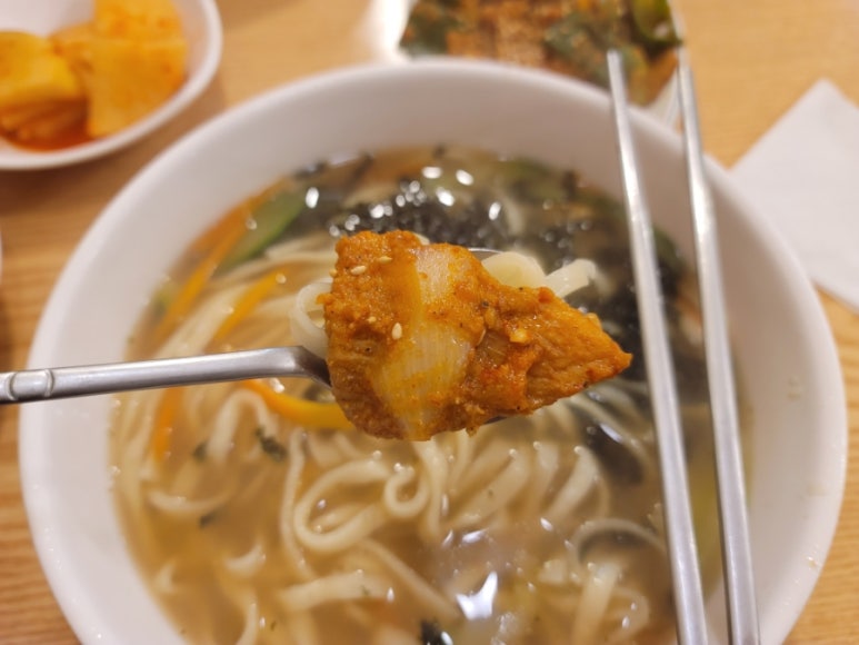 쌍둥이네칼국수 이미지