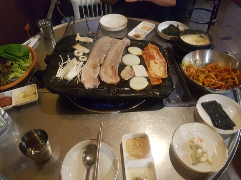 제주골 김치오겹살 이미지