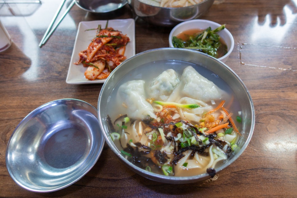 진미칼국수 이미지